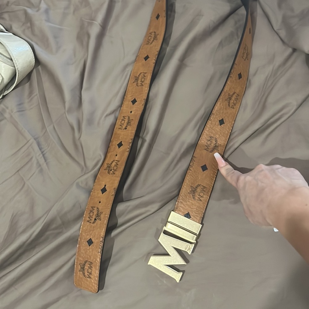 Mcm Belt - Picture 2 of 3